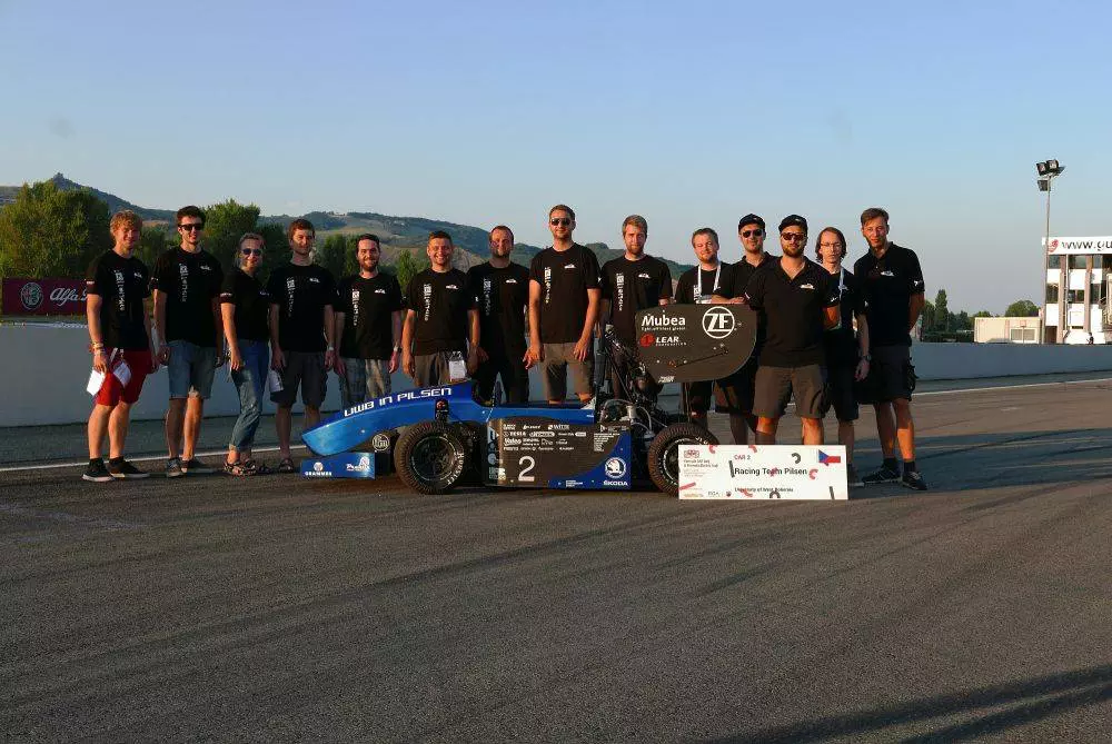 UWB Racing Team Pilsen závodní vůz UWB05