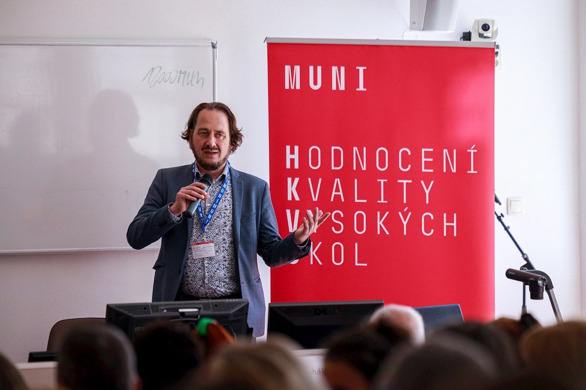 Colin Tück se zaměřil na český systém zajišťování kvality v evropském kontextu Hkvs 2026 Colin Tuck