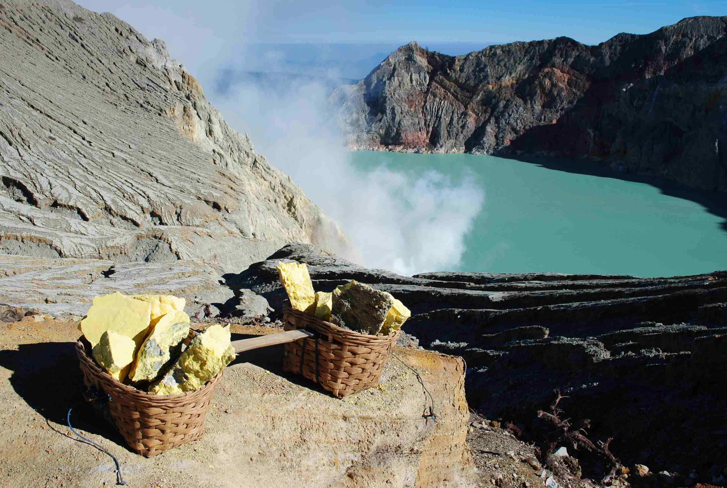 Řada míst rozlehlé Indonésie je dnes pod ekologickým či těžebním tlakem Tomas petru3