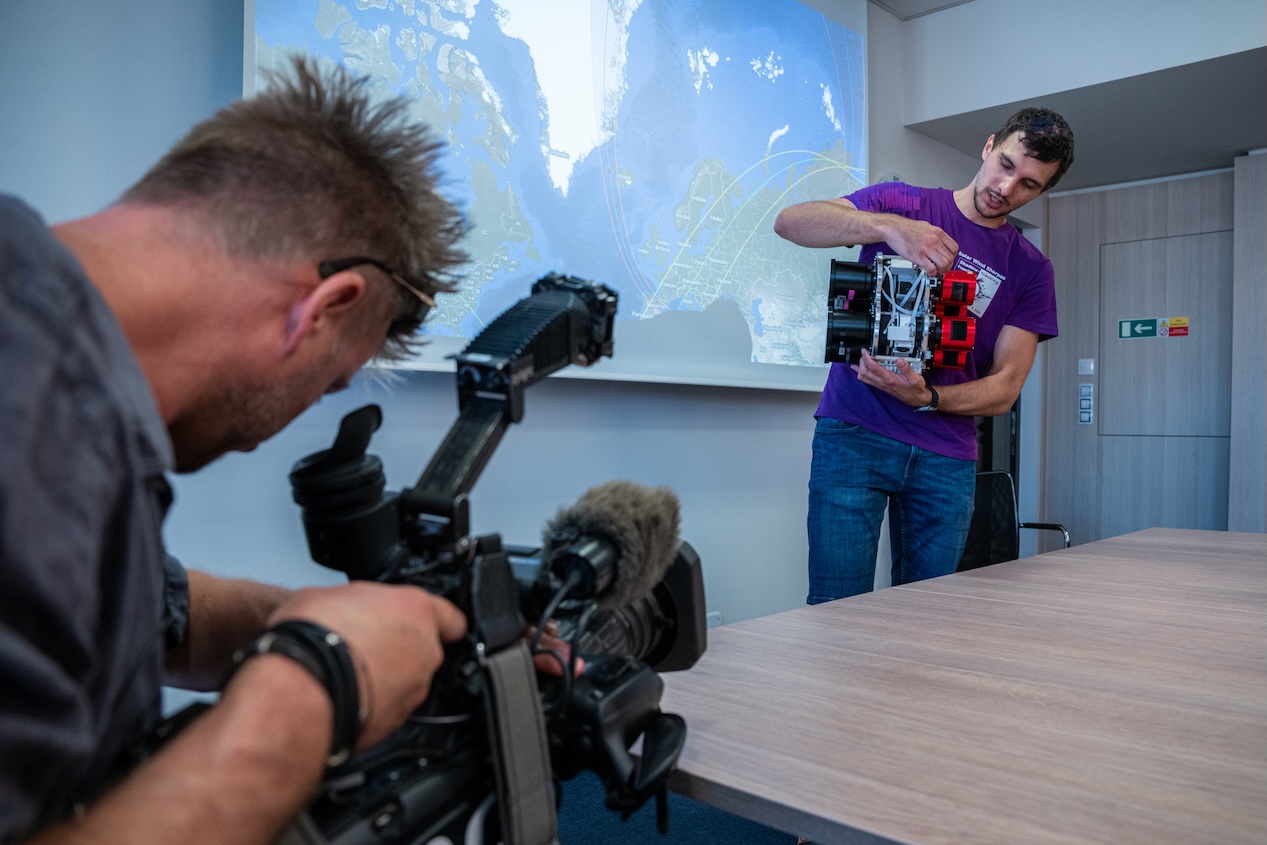 Na vývoji techniky se podíleli i studenti VUT z Fotoklubu Technika | Foto: Solar Wind Sherpas Zatmeni 26 uvod3
