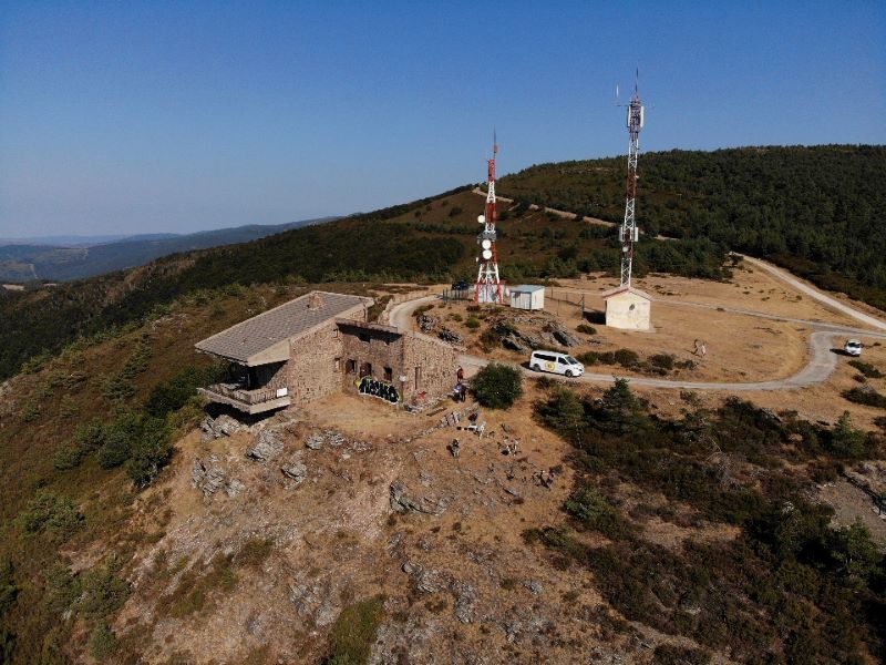 Stanoviště Fotoklubu Technika a Miloslava Druckmüllera na hoře Pico Trigaza ve Španělsku | Foto: Fotokluv Technika exp MUNI