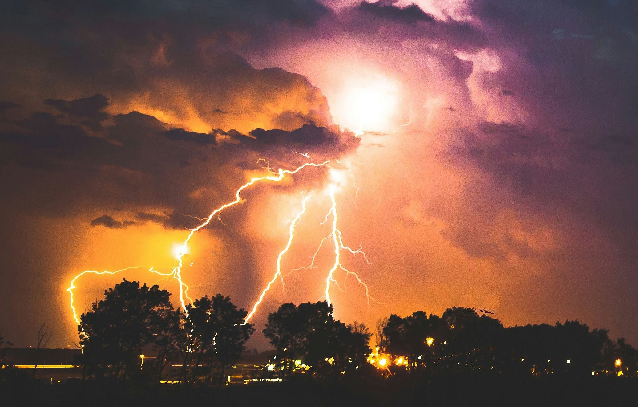 max larochelle uu Jw5SunYI unsplash