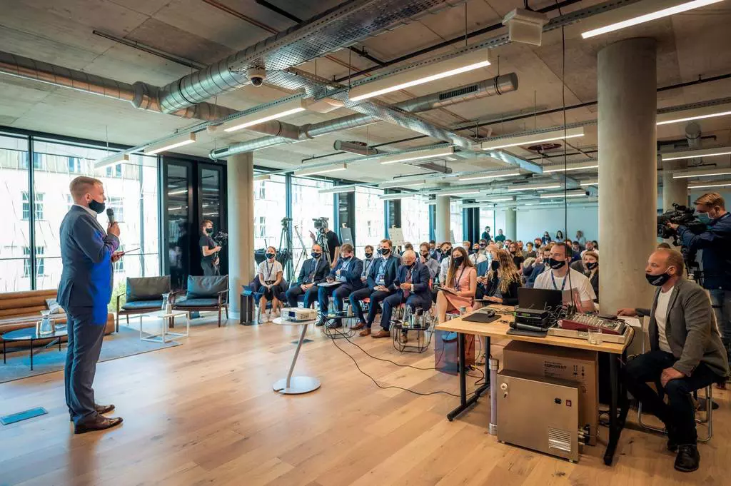 CzechInvest v první vlně pandemie uspořádal největší státem pořádaný hackathon v dějnách ČR Hack the Crisis Zdroj Dominik Kučera