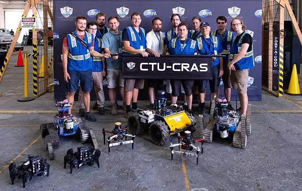 FOTO ČVUT FE CTU CRAS team official DARPA photo