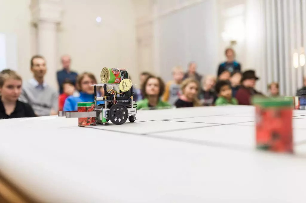 Workshop TVT Robotika autor fotografie Pavlína Jáchimová