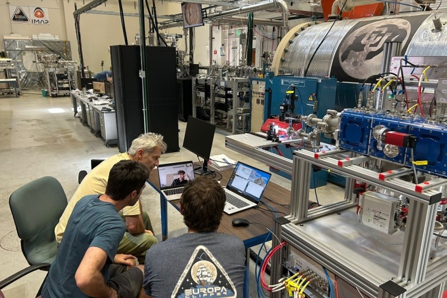 Školení amerických výzkumníků probíhalo také online za účasti Anatolije Spesyvyiho