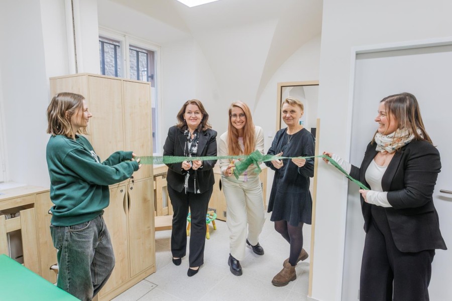 Otevření rekonstruovaných prostor dětské skupiny Kaštánkov na UK