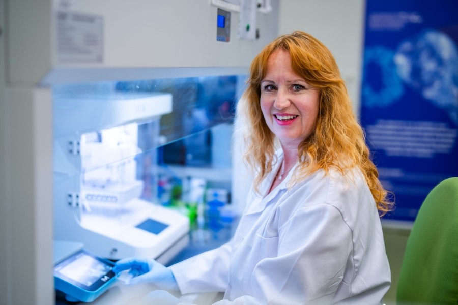 Lucy Vojtová, vedoucí výzkumné skupiny Pokročilé biomateriály na CEITEC VUT | Foto: Karolína Poláčková