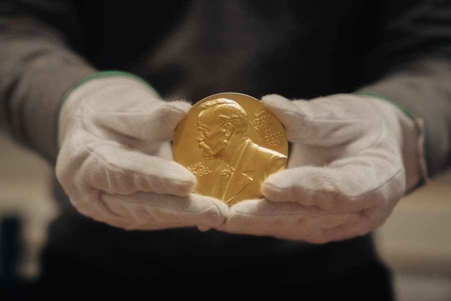 Medaile Nobelovy ceny | Foto: Clément Morin, Nobel Prize Outreach 