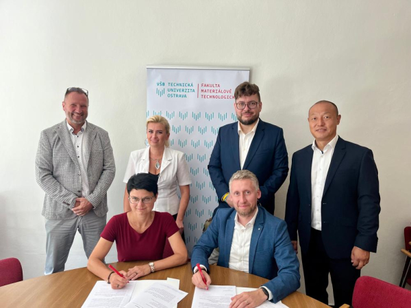 VŠB-TUO podepsala memorandum s českou společností DG Solutions