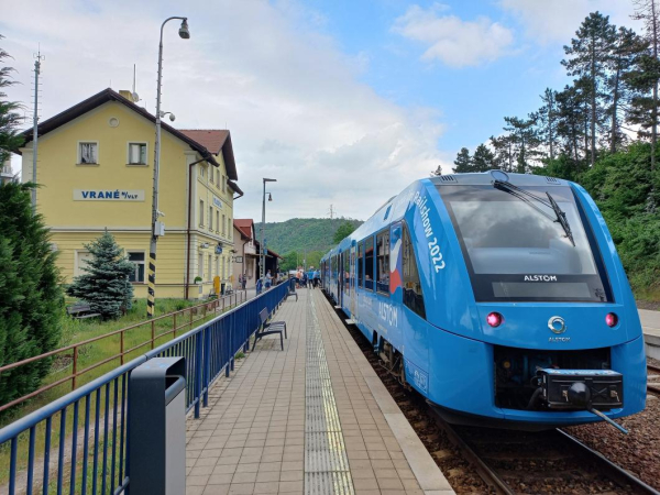 Čeští a norští vědci chtějí využít vodík na českých železnicích