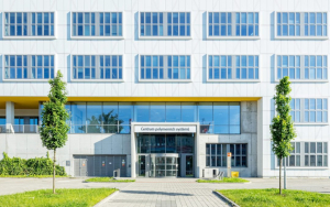 Univerzita Tomáše Bati ve Zlíně povede nové centrum polymerního výzkumu
