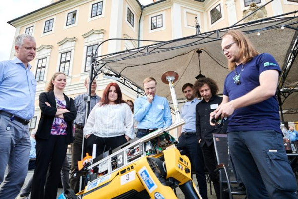 Elektrotechnické a informatické fakulty zakládají česko-slovenskou alianci