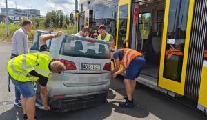 První chytrá tramvaj v Plzni úspěšně jezdí na testovacím polygonu. Na vývoji se podílela i FAV ZČU