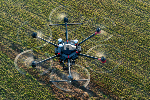 Visačka na drony: Technologie českého startupu vyhoví novým směrnicím